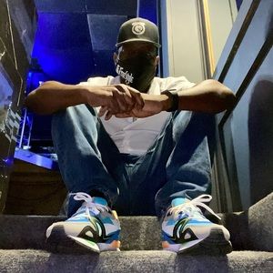 Meet your Posher, Dj steve